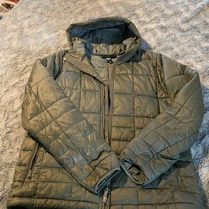 Large Green Under Armour Coldgear Coat